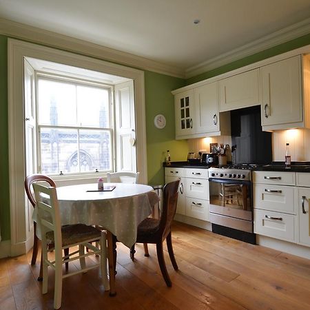 Royal Mile Elegance - Space & Luxury Lejlighed Edinburgh Eksteriør billede